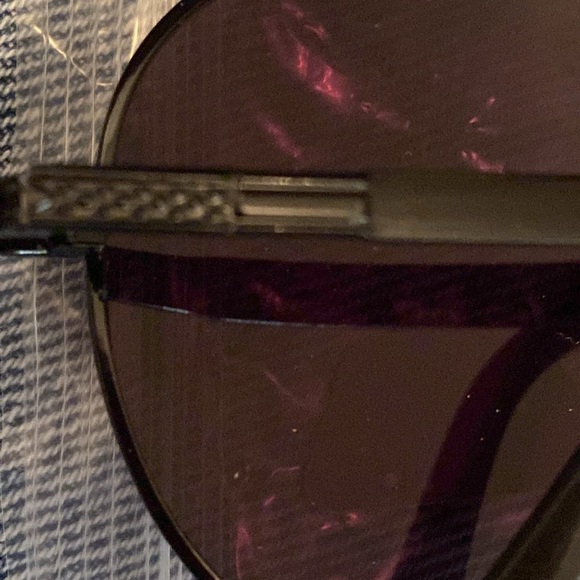 Polarized aviator sunglasses new in zipperr clamshelll case free with purchase - Picture 2 of 2